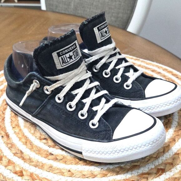Converse Chuck Taylor All Star Madison OX Womens 7 Black 563508F Athletic - Picture 1 of 9